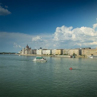 Romantic Danube Cruise | AMA Waterways