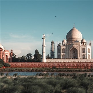 Essence of India 9 Day Tour w/Luxury Gold