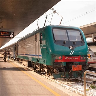 Contrasts of Italy EE Rail Tour